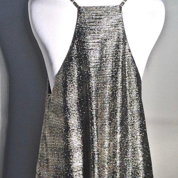 NWT. Metallic t-back mini dress by Everly. - Picture 5 of 8